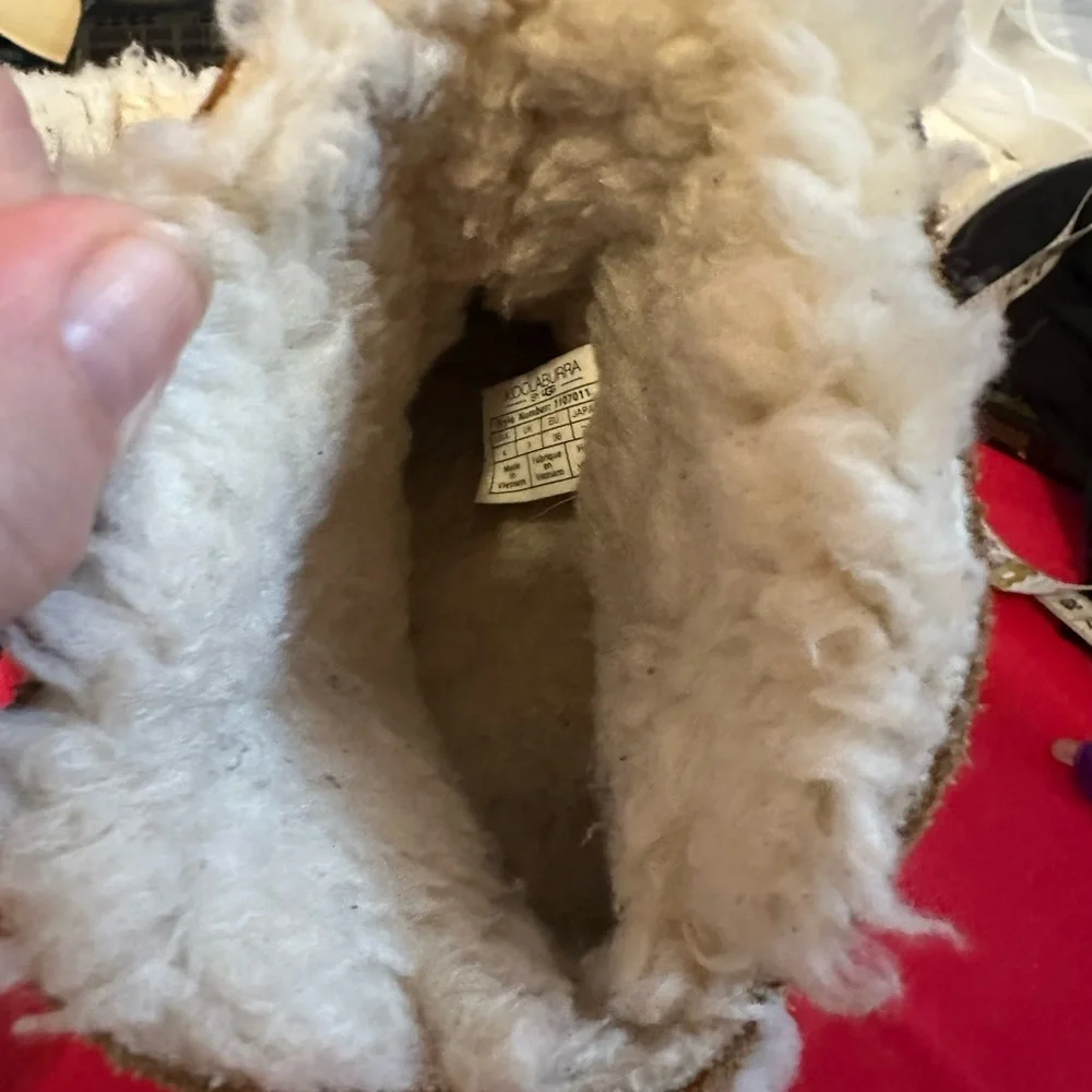 Uggs kookaburra Kids Shearling-Lined Winter Boots - Chestnut Brown. Size4